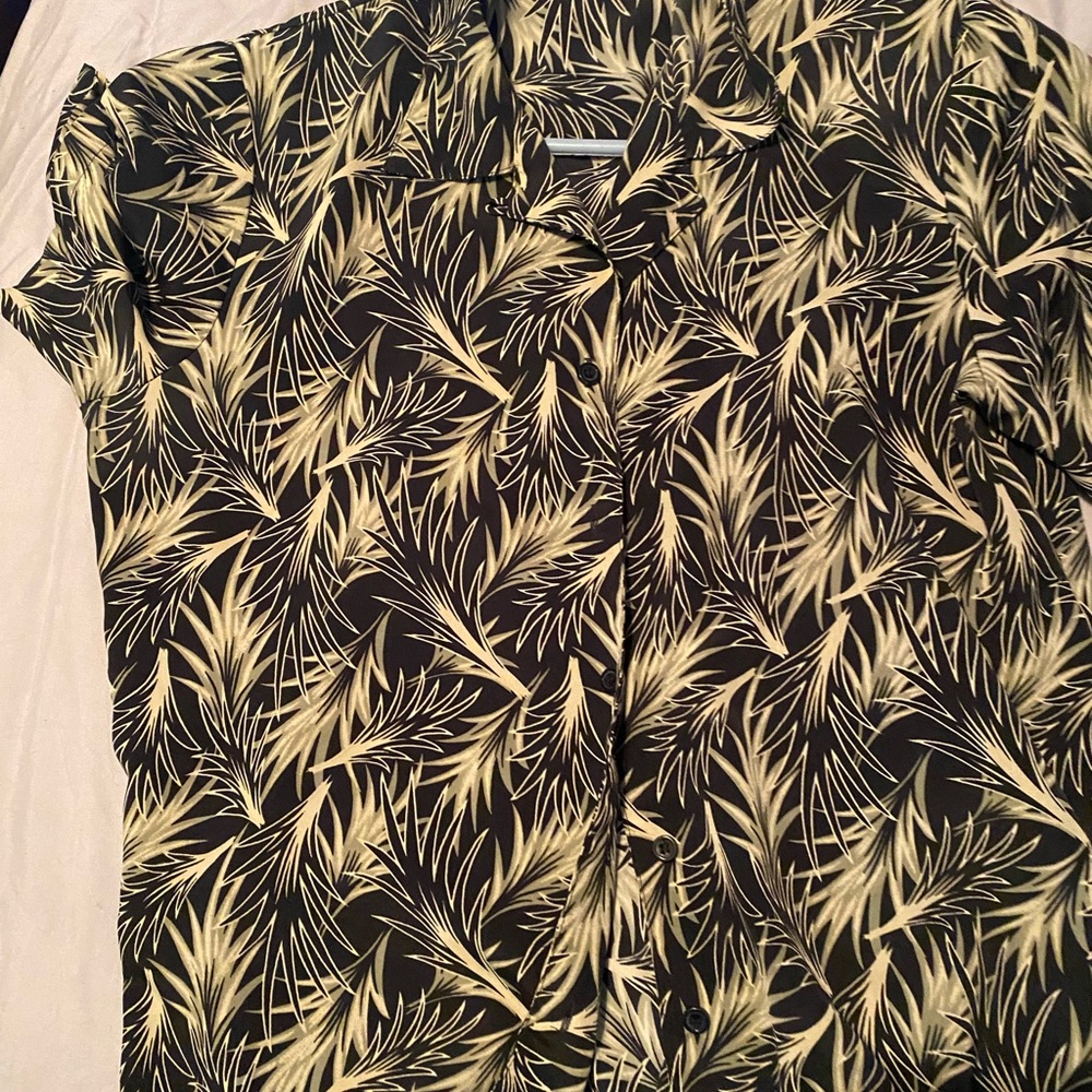 Light weight blouse